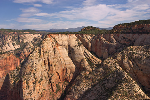 Observation Point and the northern part of Zion Canyon. Zion National Park - May 29, 2005.